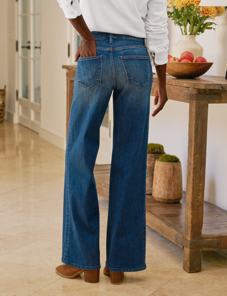 FRANK & EILEEN GALWAY 32" WIDE LEG JEAN IN BLUE WASH
