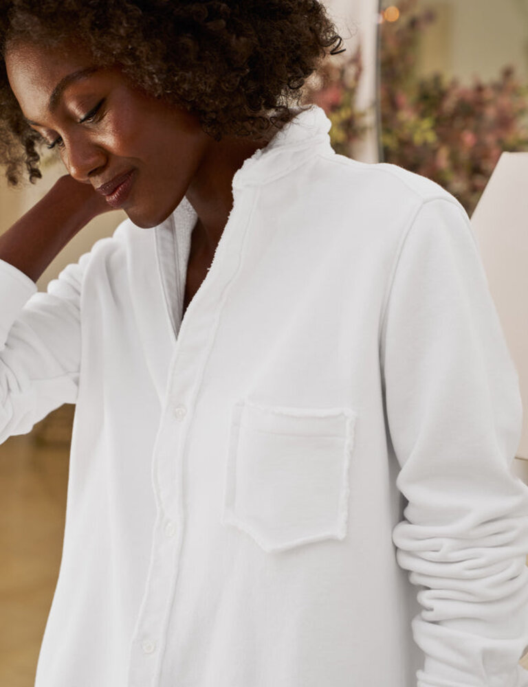 FRANK & EILEEN RELAXED BUTTON UP IN WHITE TRIPLE FLEECE