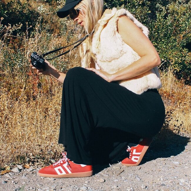 BACK 70 GHOST SNEAKERS IN RED