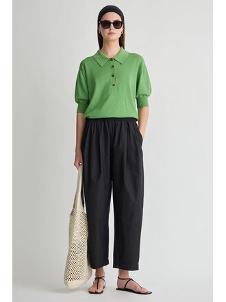 APIECE APART SPA PLEAT PANT IN BLACK