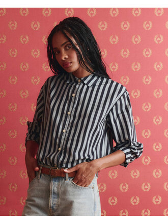 THE GREAT THE DAILY BUTTON UP IN BLUE CLUB STRIPE