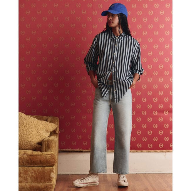 THE GREAT THE DAILY BUTTON UP IN BLUE CLUB STRIPE