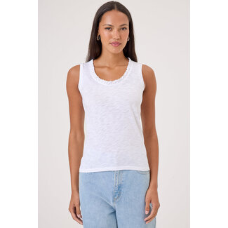 GOLDIE MADELYN SCOOP TANK W/RUFFLE IN WHITE