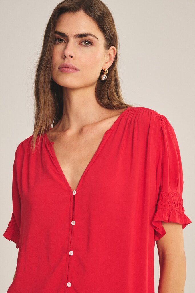 VELVET CARMELLA TOP IN LIPGLOSS