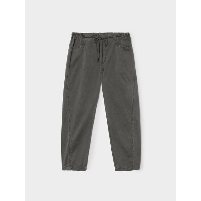 XIRENA BAXTER PANT IN CARBON