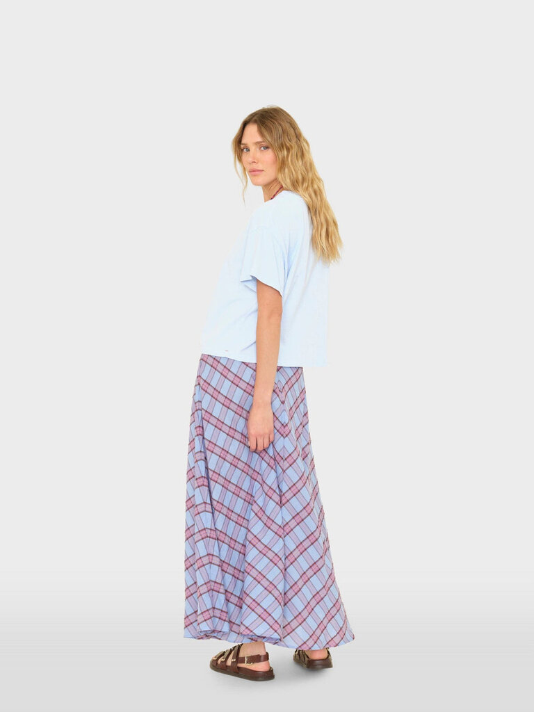 XIRENA HATTIE SKIRT IN LUNAR BLUE