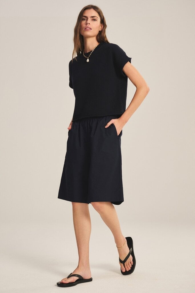 VELVET TOMOKO BERMUDA SHORTS IN MIDNIGHT