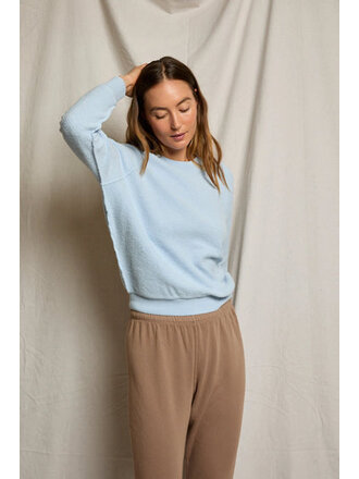 PERFECT WHITE TEE ZIGGY INSIDE OUT FLEECE SWEATSHIRT IN POWDER BLUE