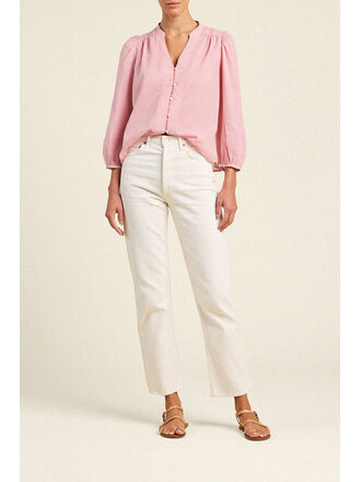 TROVATA MAISEY BLOUSE IN BLUSH HOUNDSTOOTH