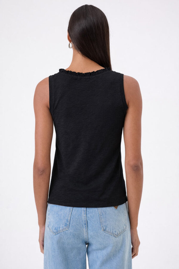 MADELYN SCOOP TANK W/RUFFLE IN BLACK