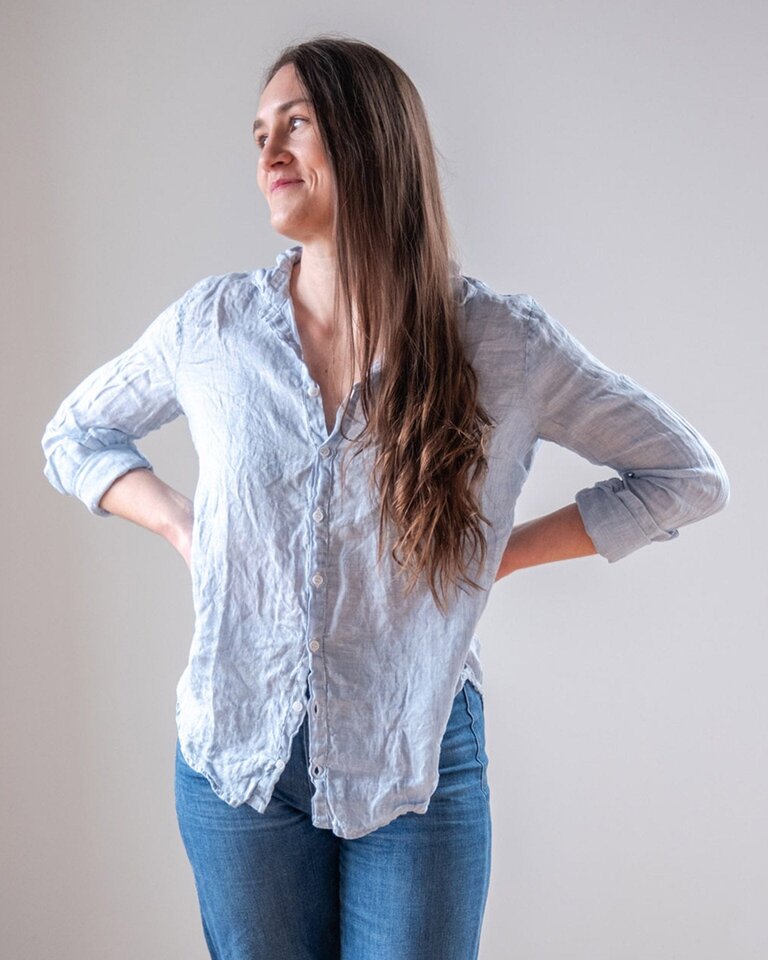 LLEA BLUE DORIE  L/S LINEN BUTTON UP IN WHITE AND CHAMBRAY