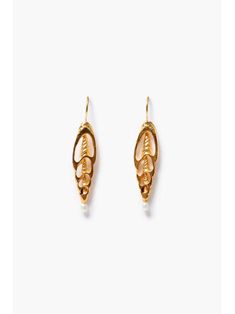 CHAN LUU SLICED SHELL YELLOW GOLD EARRINGS