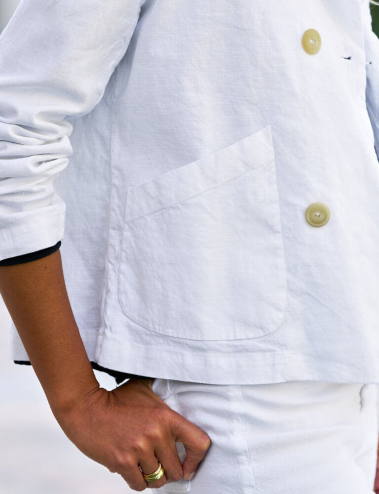 FRANK & EILEEN  LINEN MINI BELFAST IN WHITE