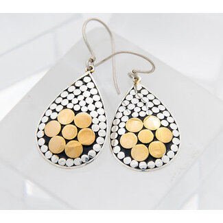 KATHY KAMEI BE A LIGHT LG FLOWER EARRINGS