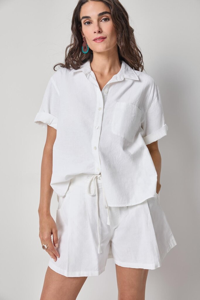 LILLA P LINEN BLEND BOYFRIEND BUTTON DOWN IN WHITE