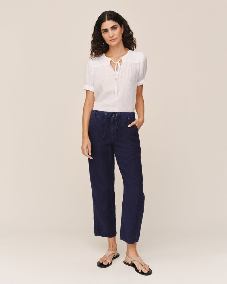 BELLA DAHL SOFT BARREL ZIP FRONT PANT IN NAUTICAL NIGHT