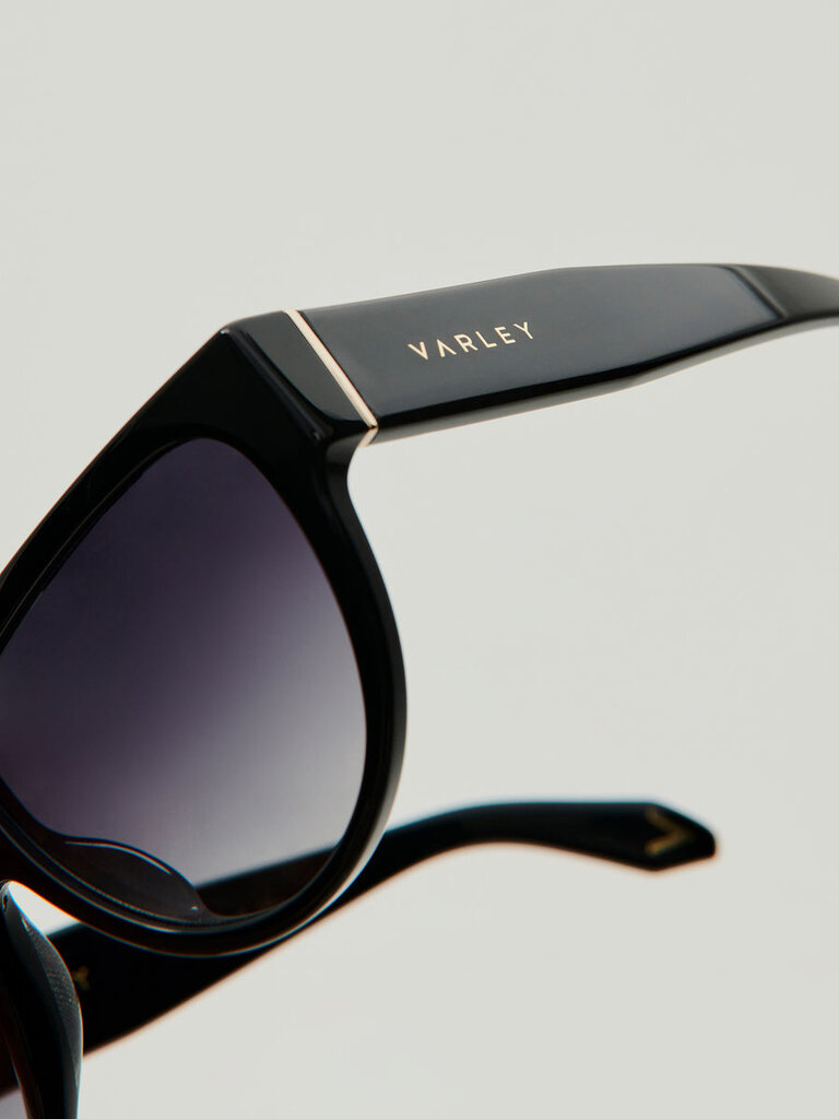 VARLEY VARLEY DALLING OVERSIZE SUNGLASSES BLACK