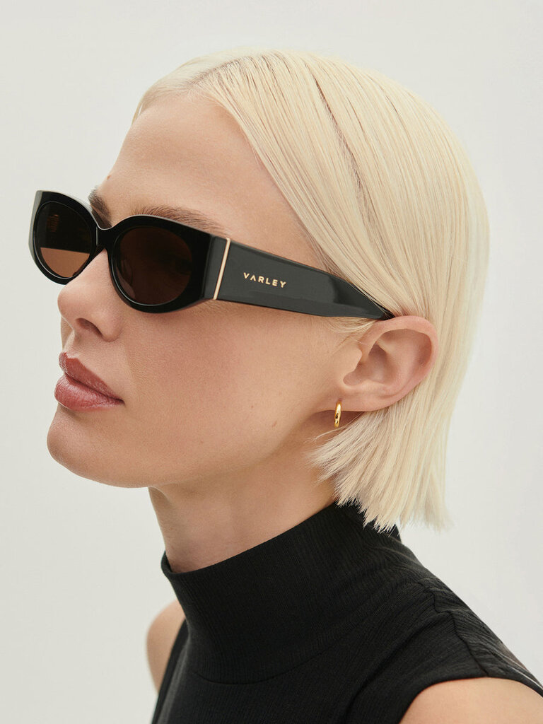 VARLEY LAMBETH OVAL SUNGLASSES IN BLACK