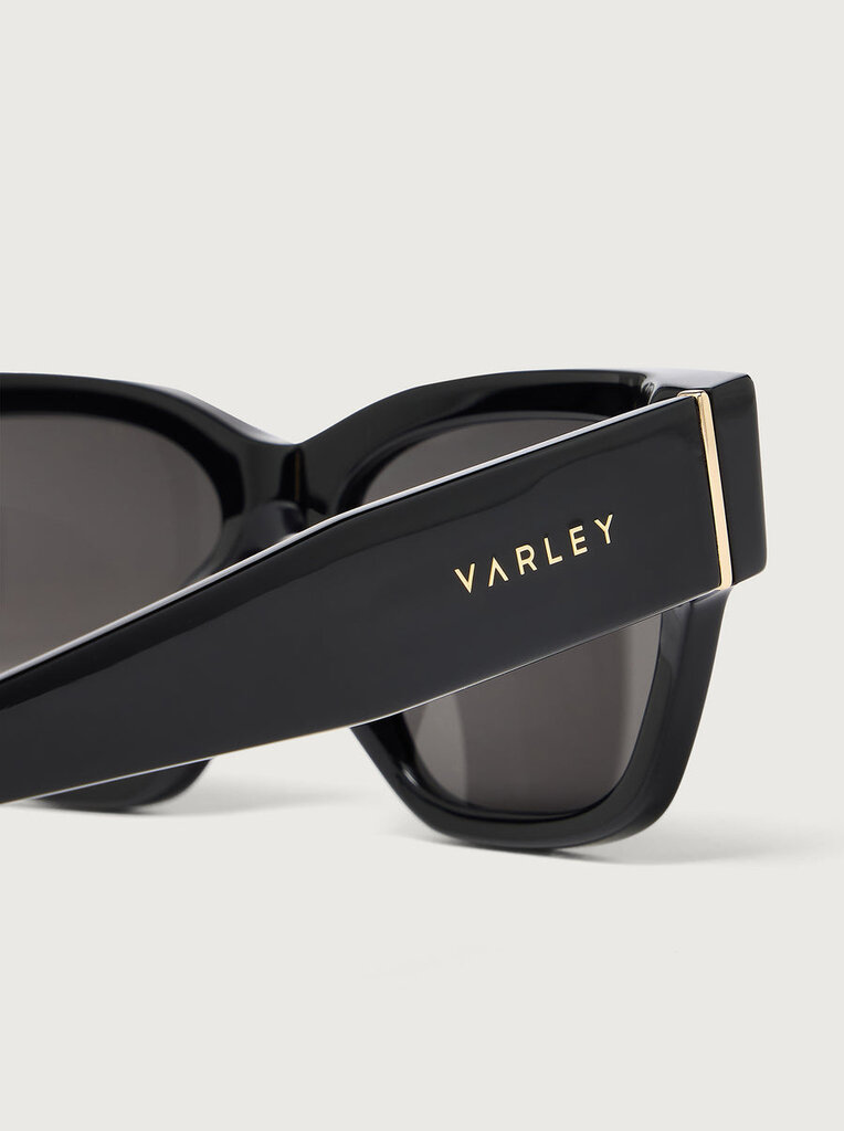VARLEY ALBER SQUARE SUNGLASSES IN BLACK