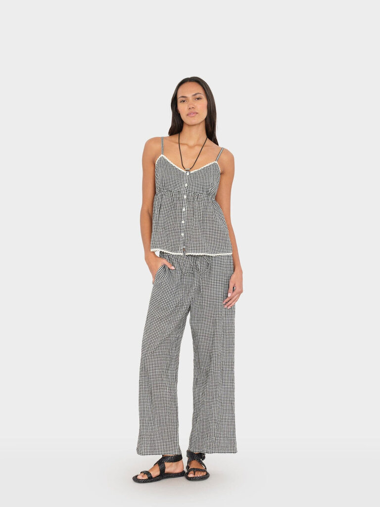 XIRENA OLSON PANT IN BLACK SAND