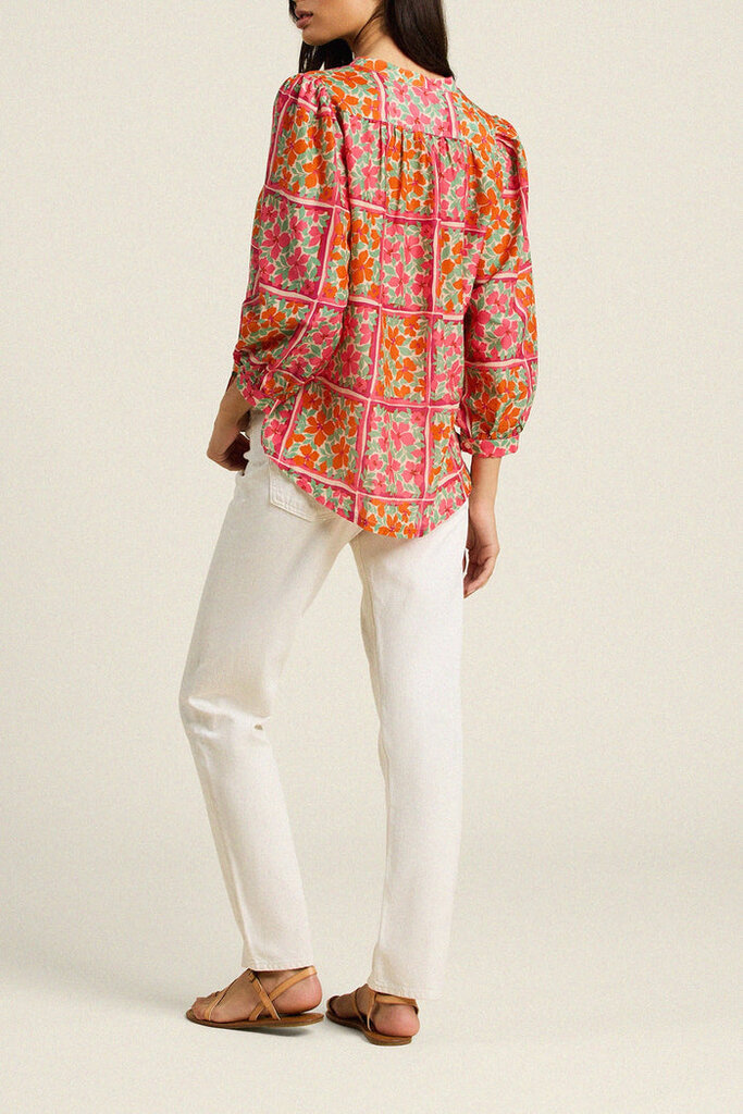 TROVATA THE CLARA BLOUSE IN BOTANIC TILE