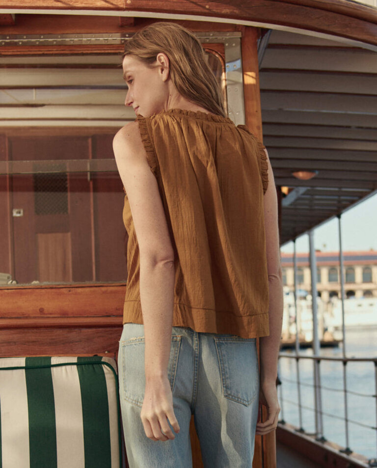 THE GREAT THE VIGNETTE TOP IN CLAY