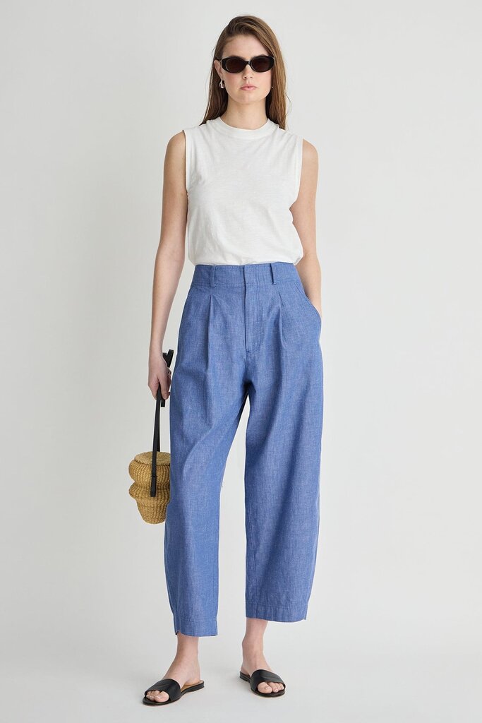 APIECE APART BARI CROP TROUSER IN CHAMBRAY