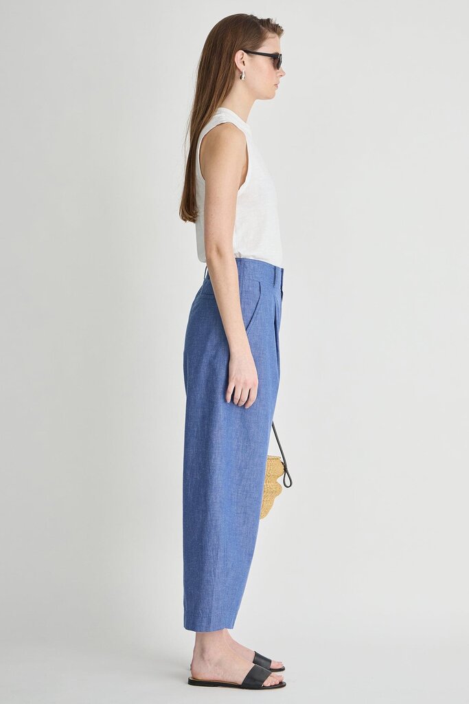 APIECE APART BARI CROP TROUSER IN CHAMBRAY