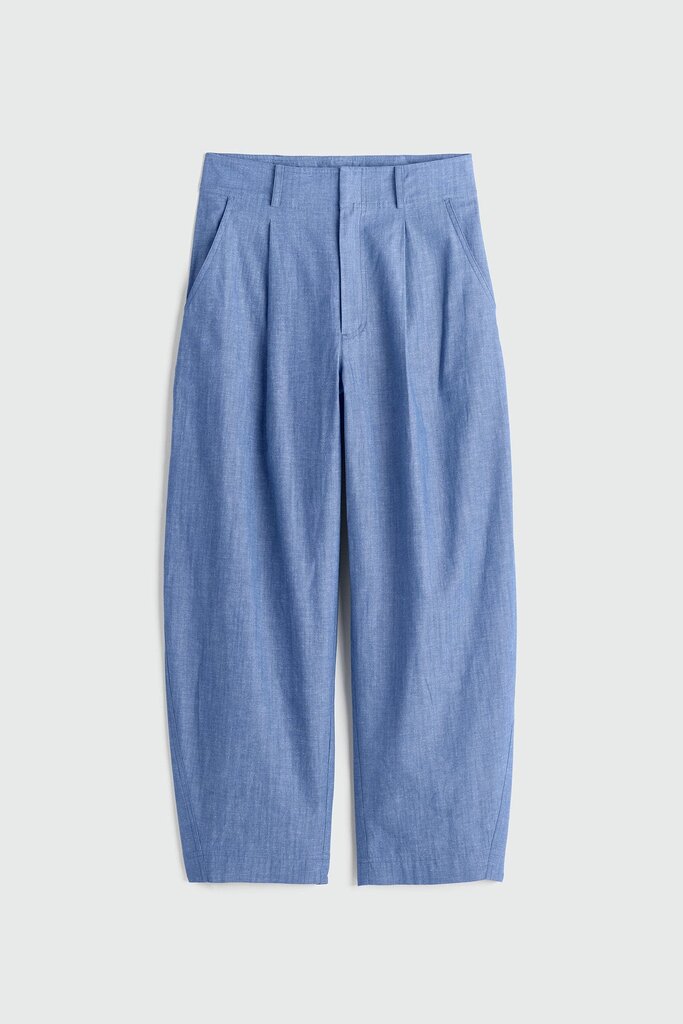 APIECE APART BARI CROP TROUSER IN CHAMBRAY
