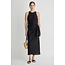 APIECE APART GUSTAVA WRAP MIDI IN BLACK