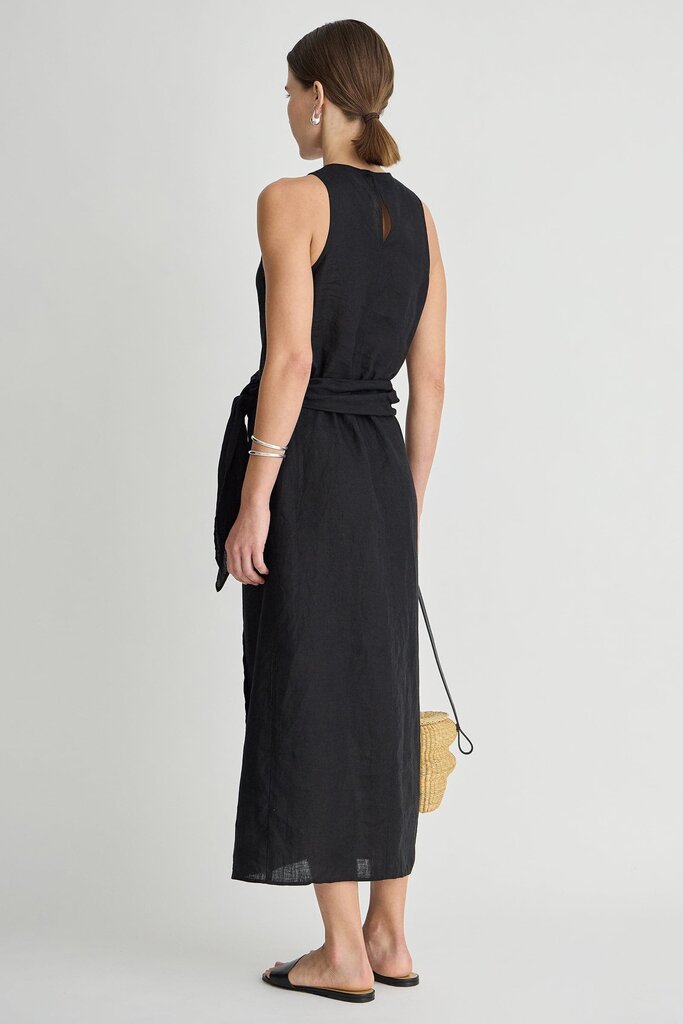 APIECE APART GUSTAVA WRAP MIDI IN BLACK