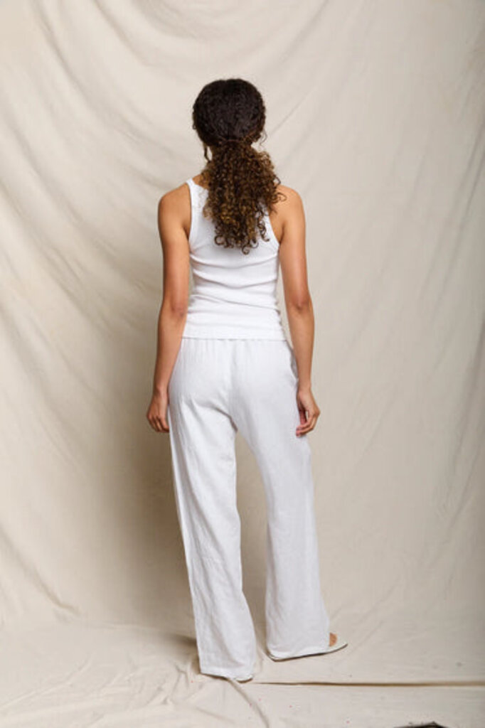 PERFECT WHITE TEE LORANA LINEN DRAWSTRING PANT IN WHITE