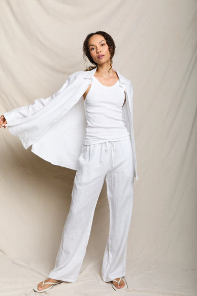 PERFECT WHITE TEE LORANA LINEN DRAWSTRING PANT IN WHITE