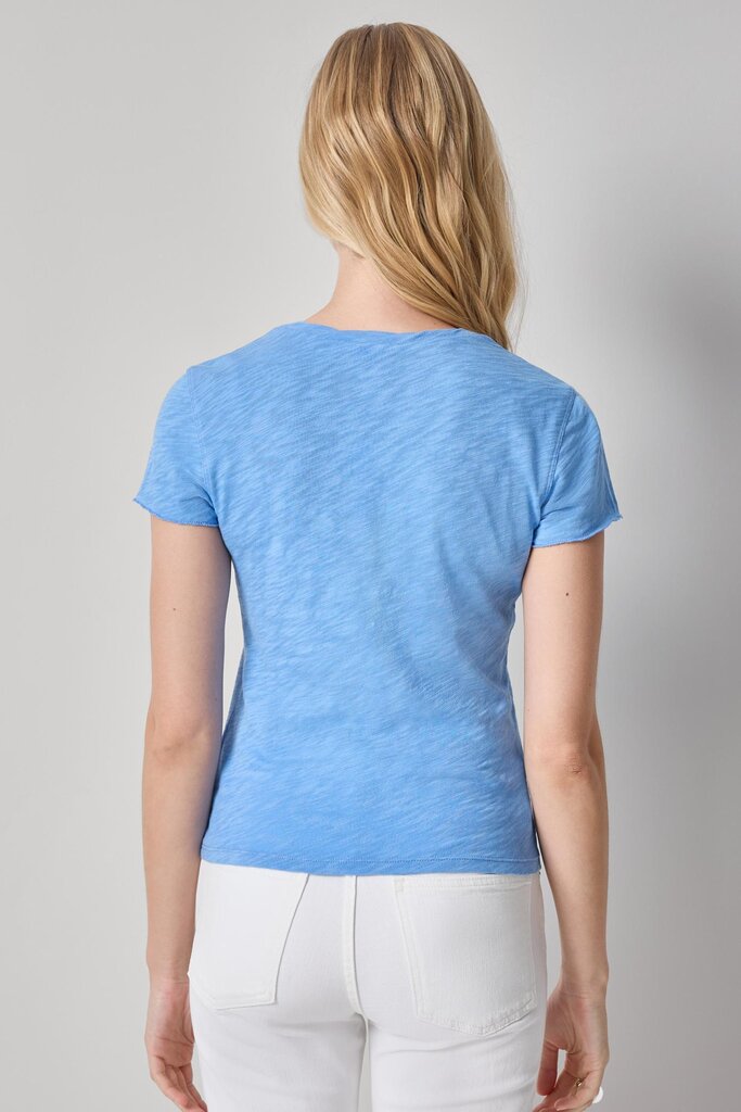 LILLA P TWISTED BINDING V-NECK IN CAPRI