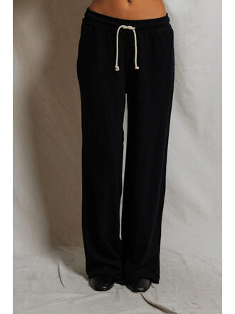 PERFECT WHITE TEE SHAKIRA JAPANESE JERSEY PANT IN BLACK
