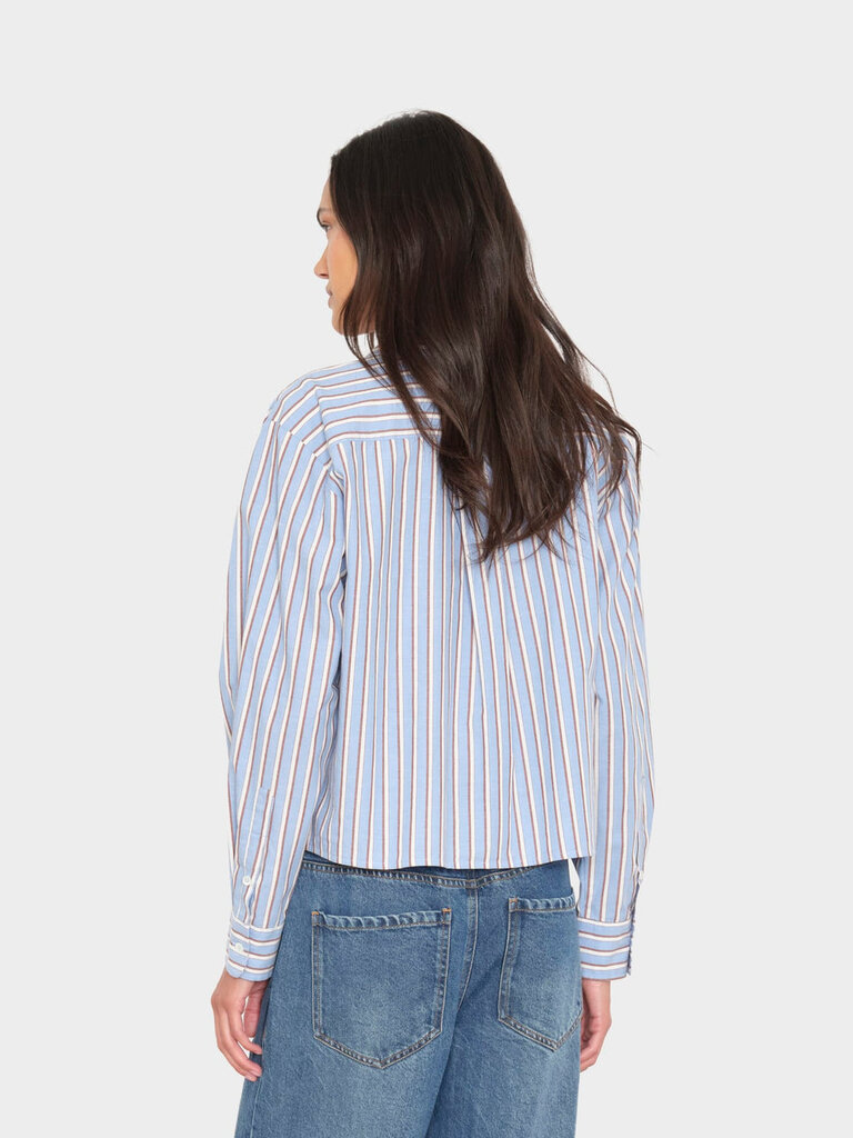 XIRENA WYLER SHIRT IN BLUE CEDAR