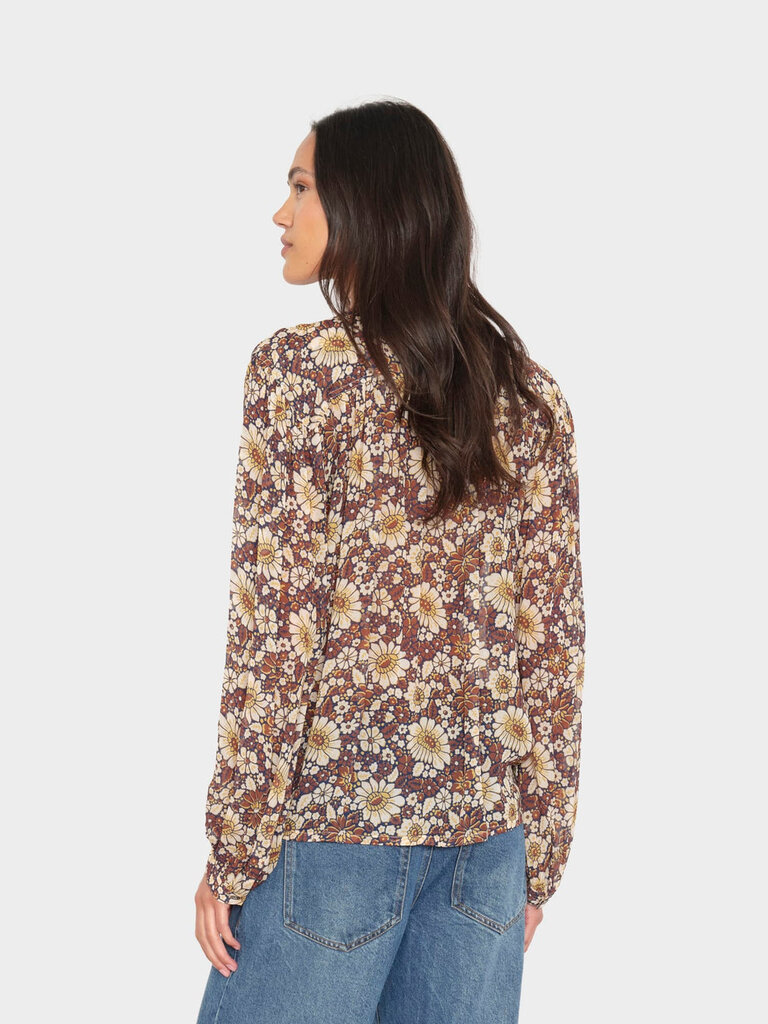 XIRENA MALLORY SHIRT IN TAWNY BROWN
