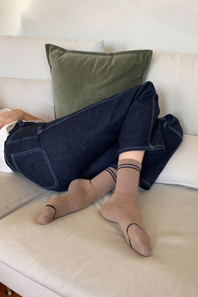 LE BON SHOPPE BOYFRIEND SOCKS IN COCOA