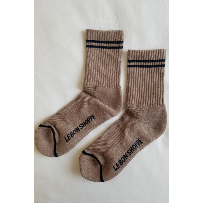 LE BON SHOPPE BOYFRIEND SOCKS IN COCOA