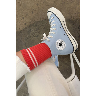 LE BON SHOPPE BOYFRIEND SOCKS IN CORAL