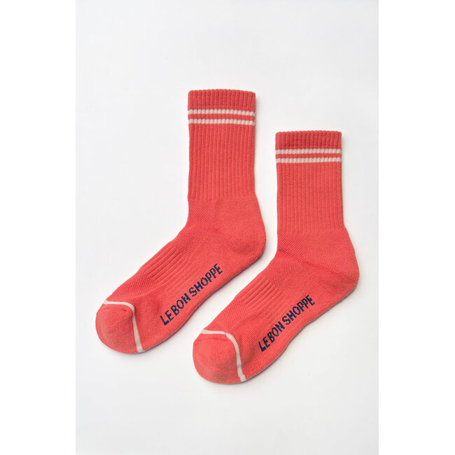 LE BON SHOPPE BOYFRIEND SOCKS IN CORAL