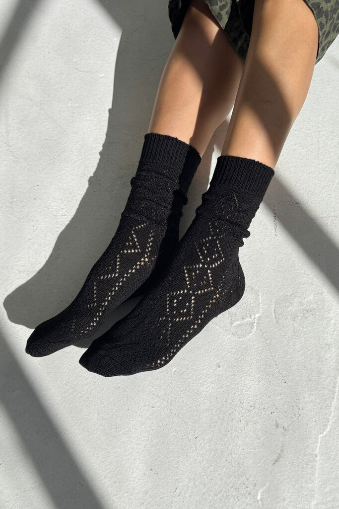 LE BON SHOPPE MODAL EYELET SOCKS IN BLACK