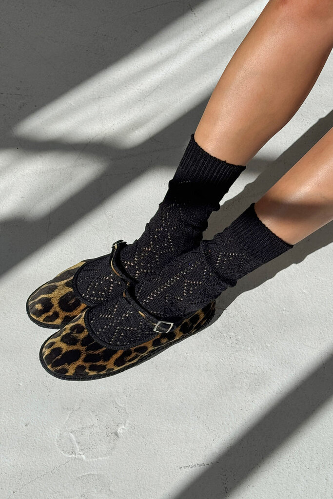 LE BON SHOPPE MODAL EYELET SOCKS IN BLACK