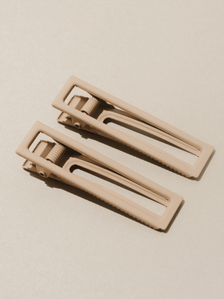 NATANDNOOR LULU HAIRCLIP IN MOCHA