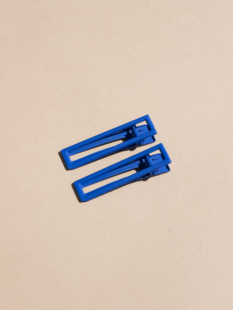 NATANDNOOR LULU HAIRCLIP IN COBALT