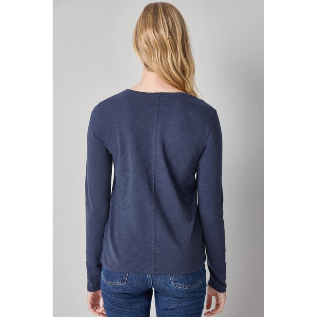 LILLA P LONG SLEEVE V-NECK