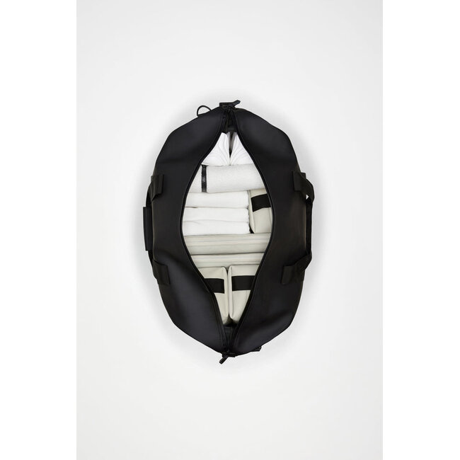 RAINS THE HILO WEEKEND BAG DARK GREY