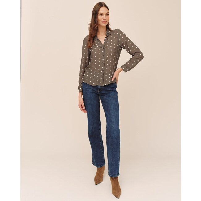 BELLA DAHL CLASSIC BUTTON DOWN IN OLIVE MOSAIC