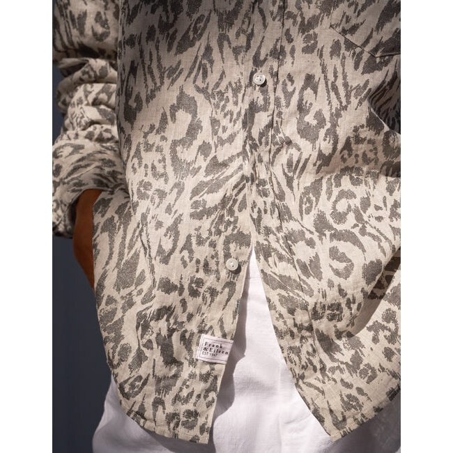 FRANK & EILEEN EILEEN RELAXED BUTTON UP IN GLITTER ANIMAL PRINT