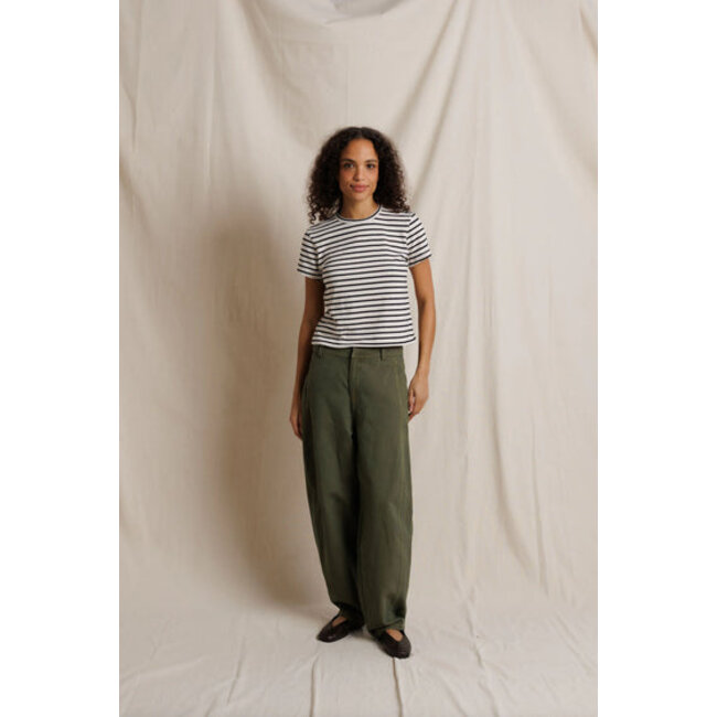 PERFECT WHITE TEE CARTER STRIPED CREWNECK TEE
